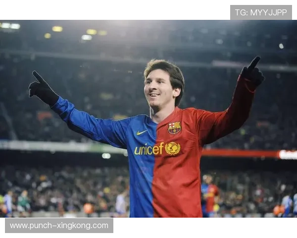 足球场上的十位传奇球星与他们的巅峰时刻解析